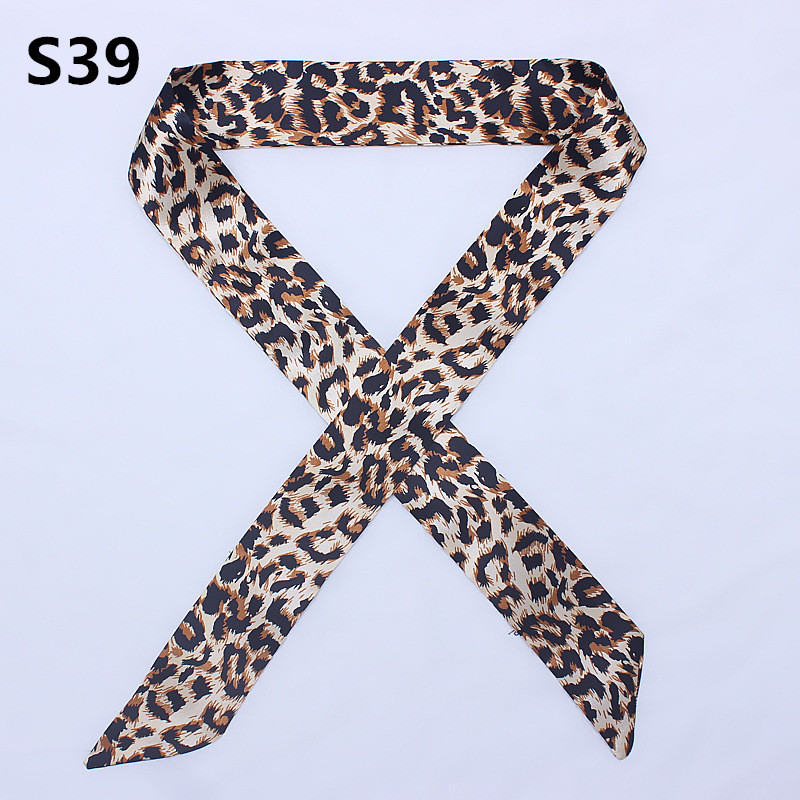 47 Colors Brand Bandana Small  - Scarf Silk Neck recensie en prijs