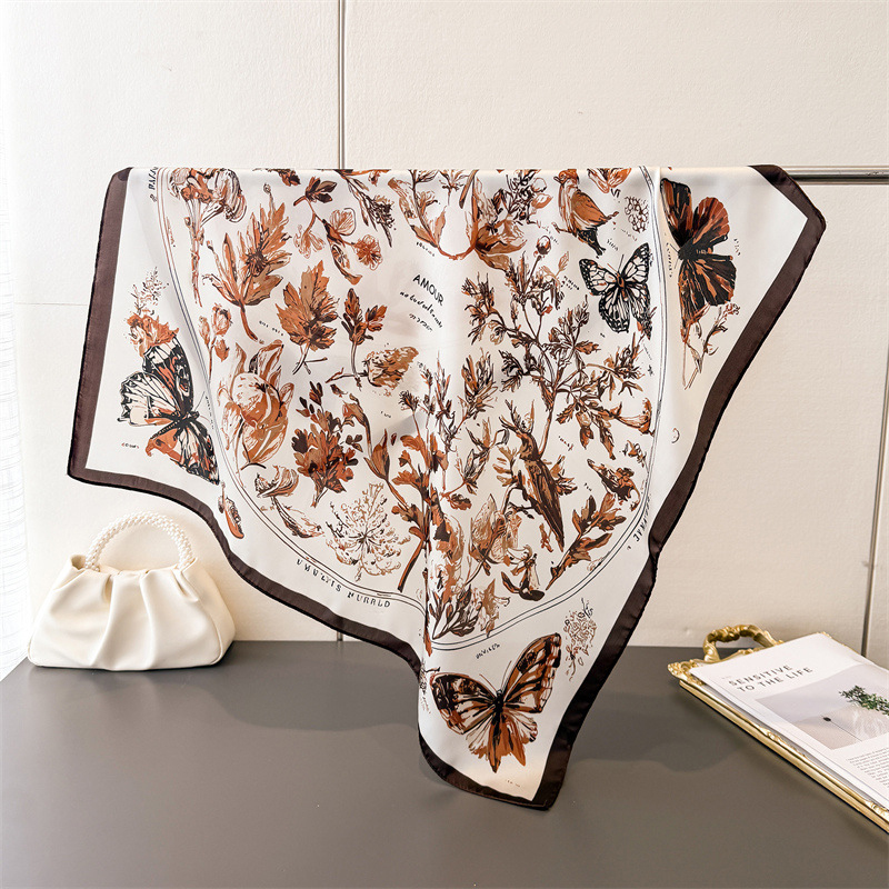 Vintage Butterfly Sketch Squar - Scarf Silk Neck recensie en prijs