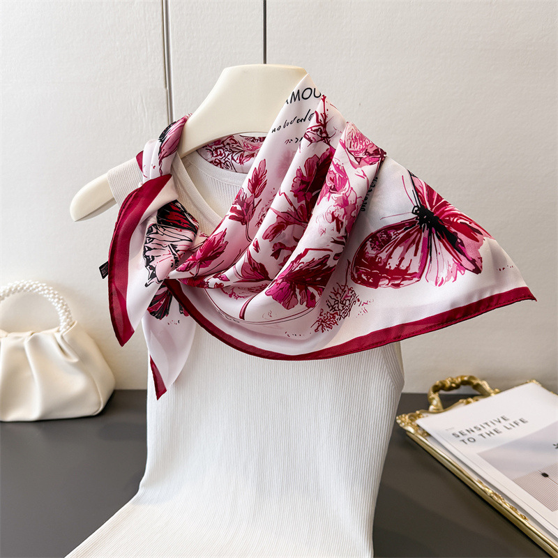 Vintage Butterfly Sketch Squar - Scarf Silk Neck recensie en prijs