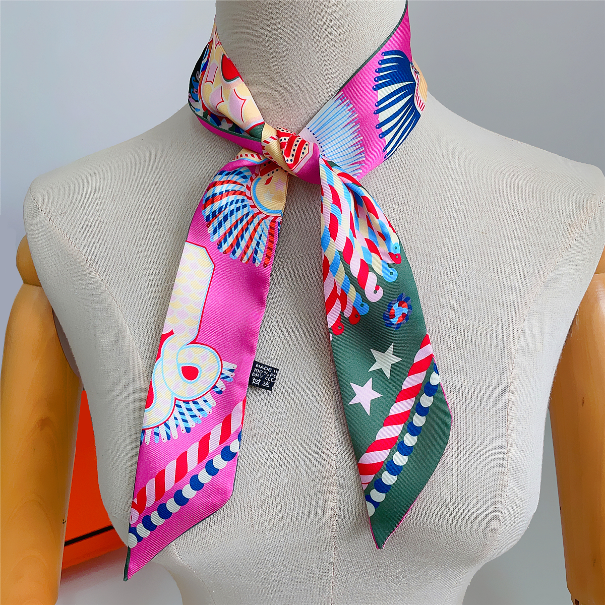 Brand Design Twill 100% Silk S - Scarf Silk Neck recensie en prijs
