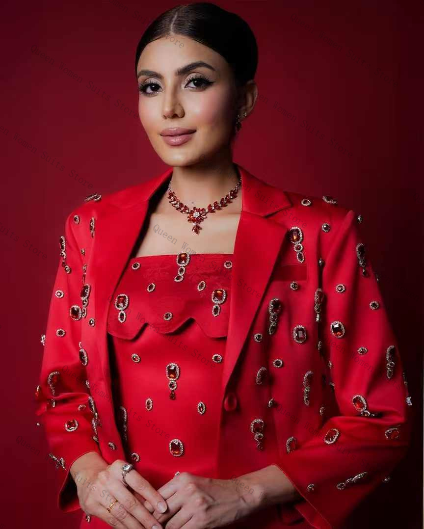 Luxury Red Crystals Women Suit - Women'S Red Formal Wear recensie en prijs
