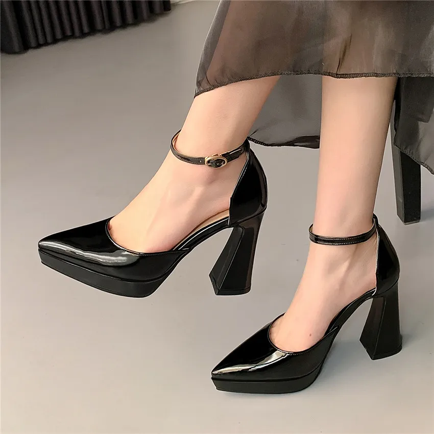 Red Black Patent Leather Platf - Women Formal Wear For Summer recensie en prijs