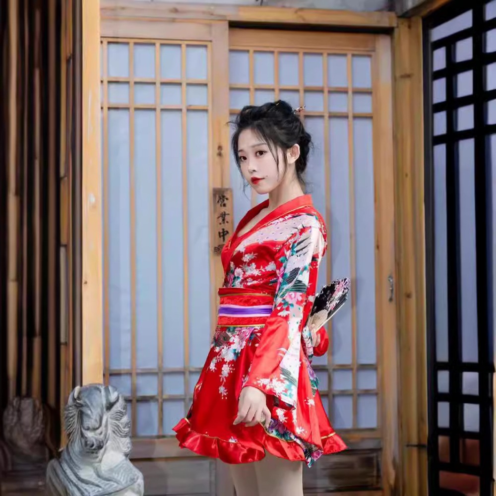 Women Red Formal Kimono Yukata - Women Formal Wear Photoshoot recensie en prijs