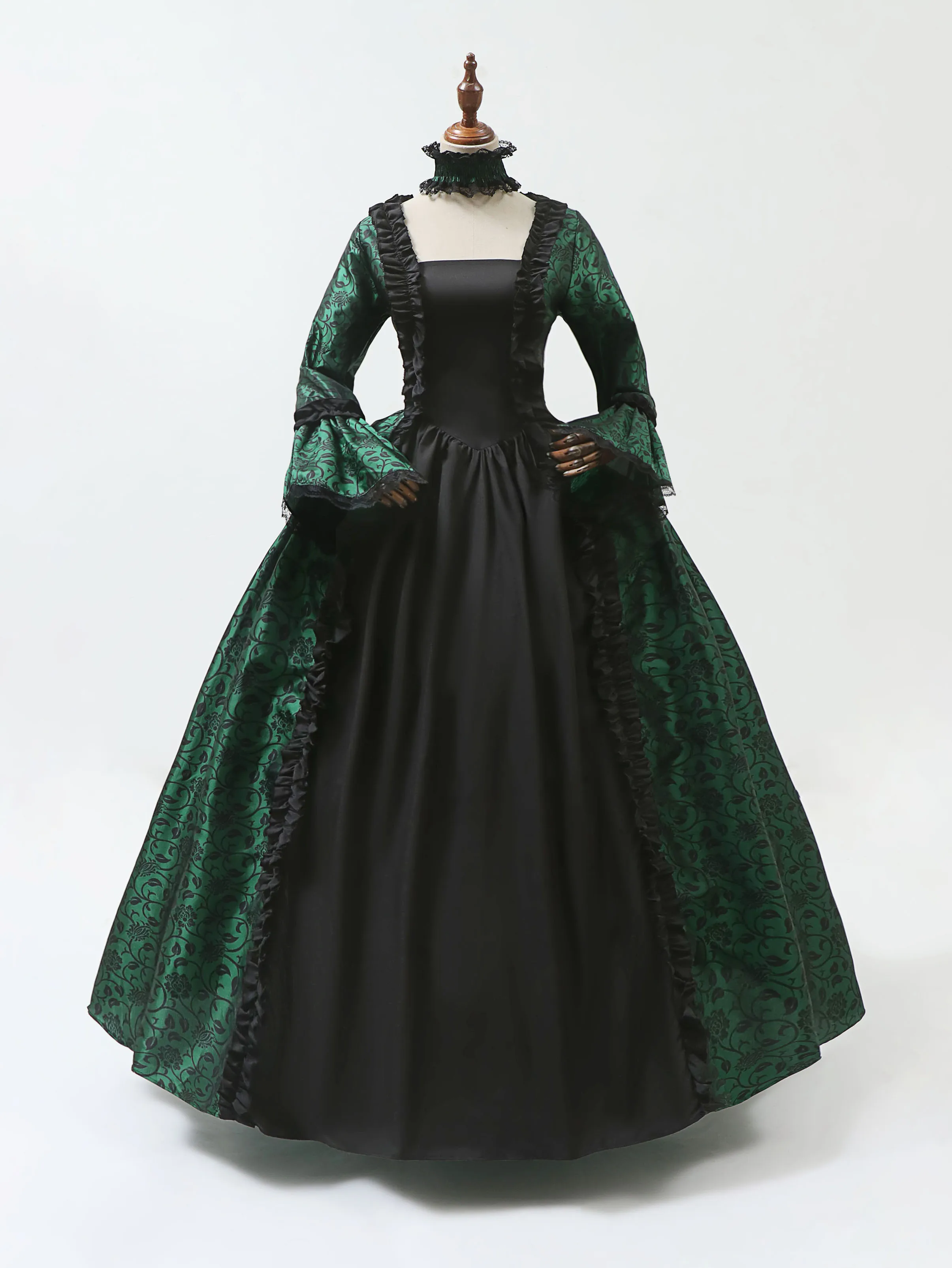 Cosplay Marie Antoinette Dress - Female Formal Wear recensie en prijs